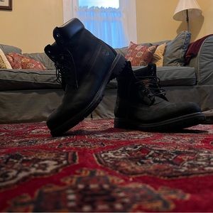 Brand new black timberland boots men’s size 13